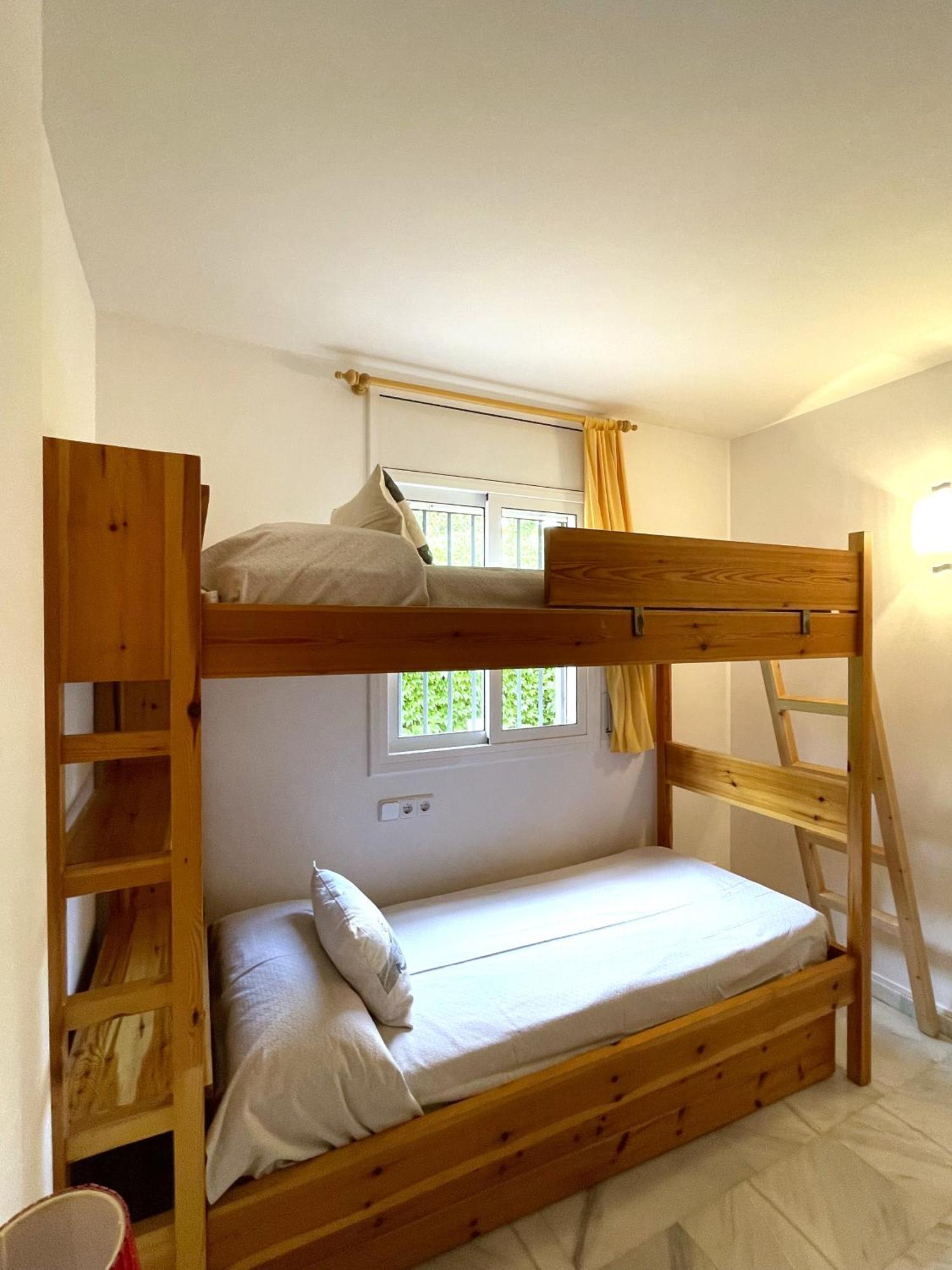 Apartament Les Tonyines Llanca Bagian luar foto