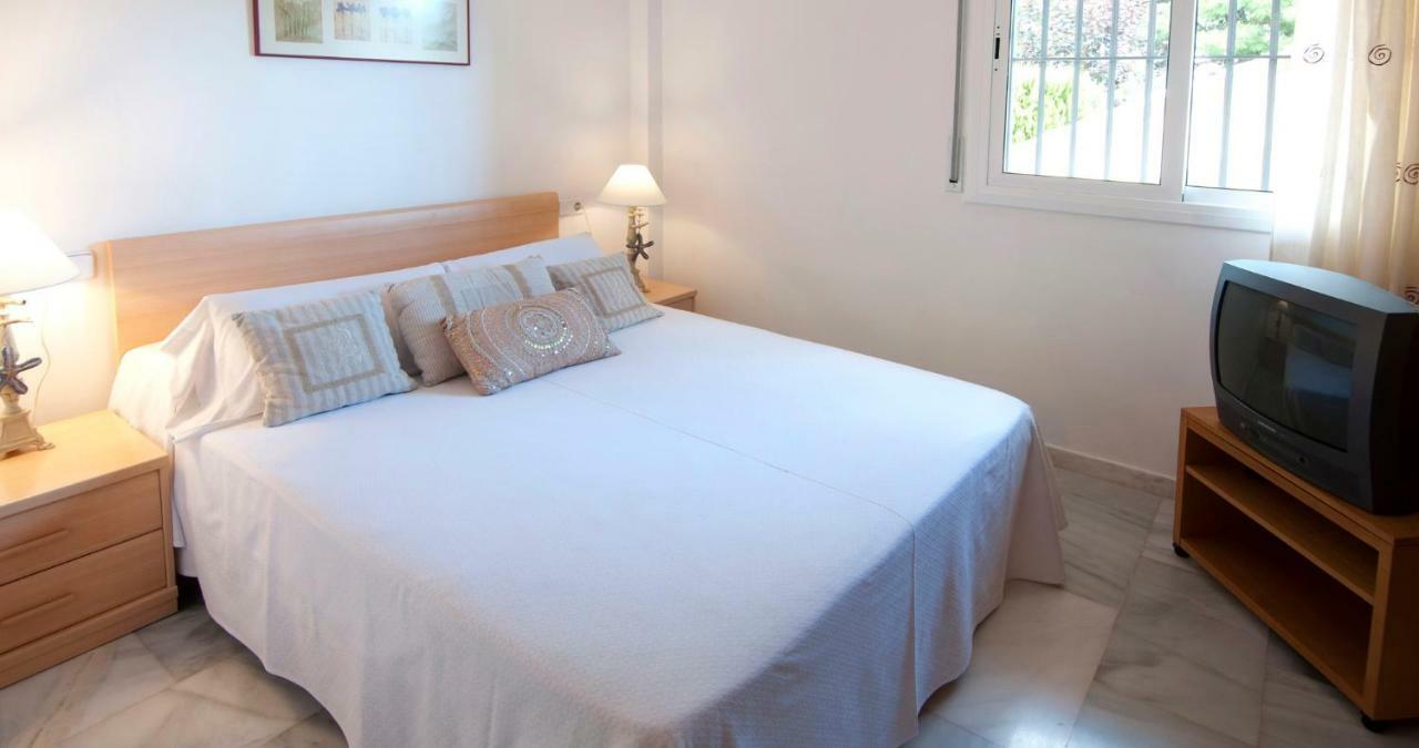 Apartament Les Tonyines Llanca Bagian luar foto